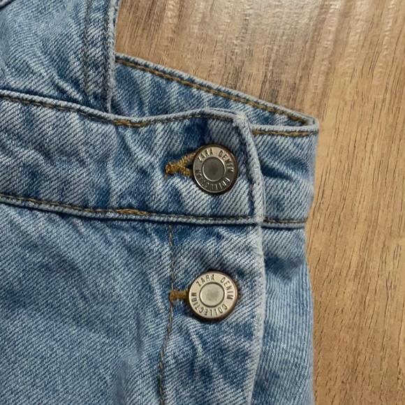 ZARA denim overall skirt with middle split and side buttons - Picture 6 of 7